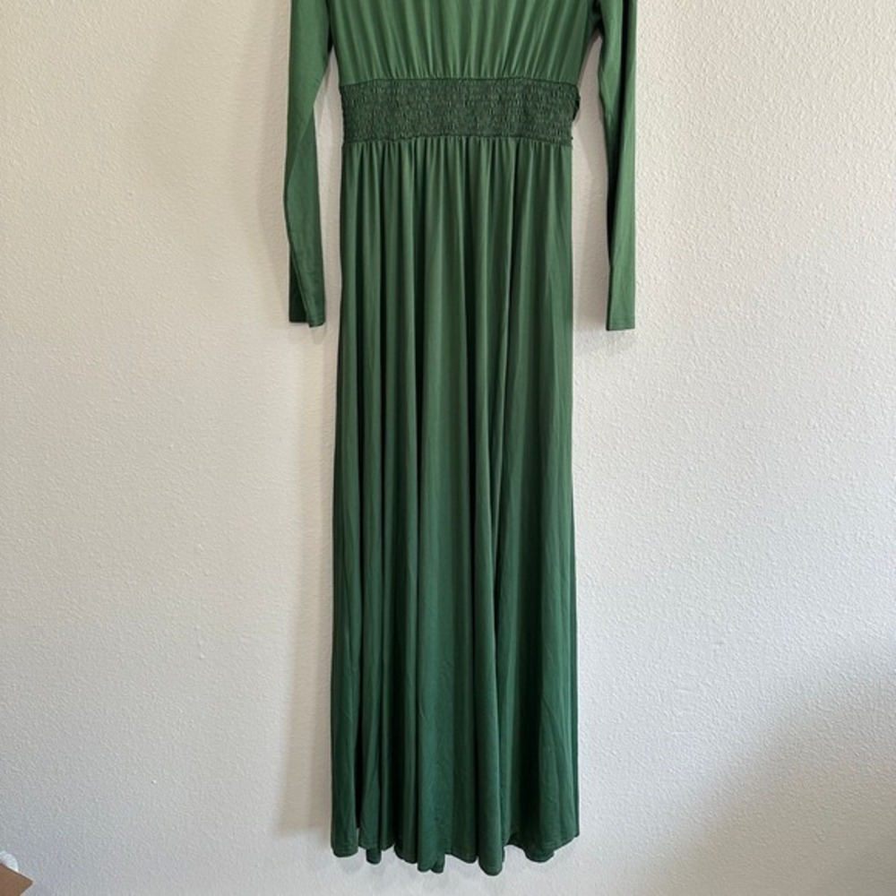 Baltic Born Ariana Green V-Neck Long Sleeve Ruched Maxi Dress Bump Friendly - Picture 7 of 7